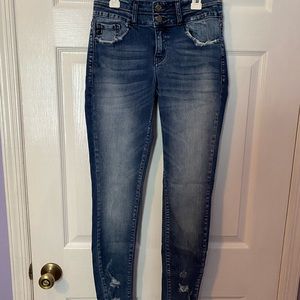 Buckle brand high rise skinny jeans
